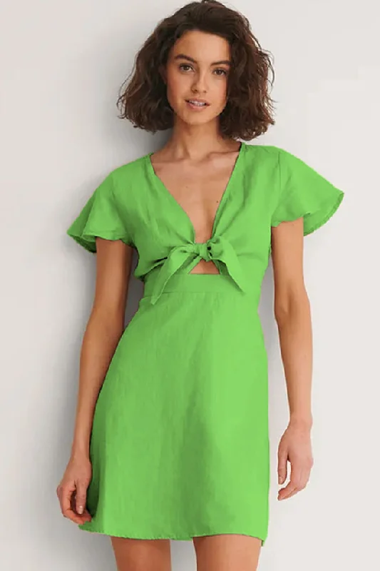 Chic V Neck Bow Tie Front Short Sleeve Beach Vacation Mini Dress - Green Elegant Velvet Mini Dress