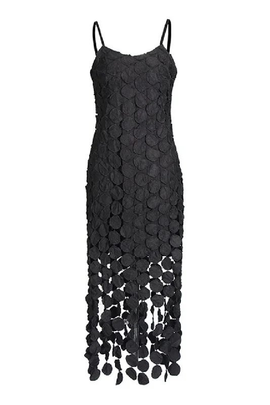 Flowy Scoop Neck Laser Cut Circle Fringe Sleeveless Cocktail Midi Dress Stylish Silk Midi Dress