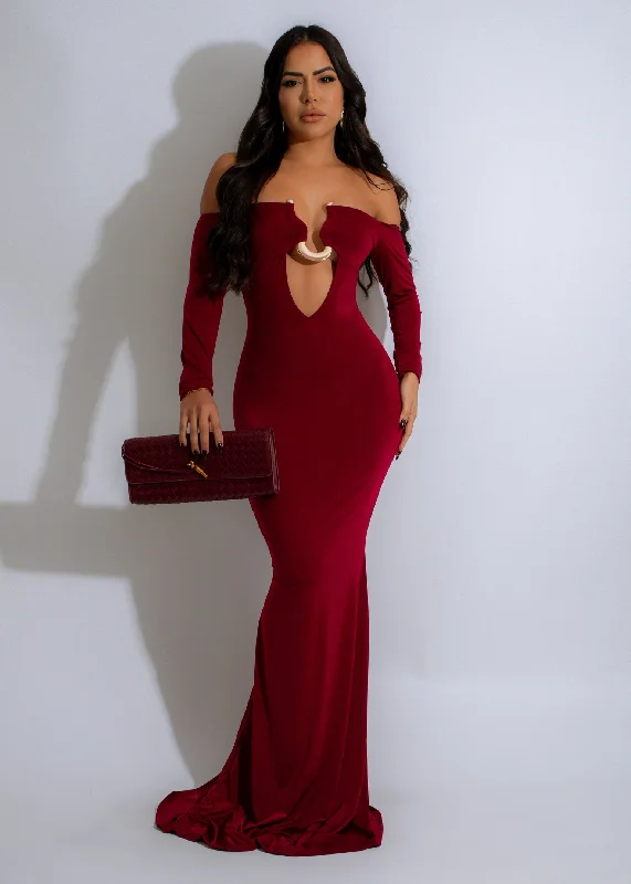 Midnight Eclipse Maxi Dress Red Comfortable Long-Sleeve Maxi Dress