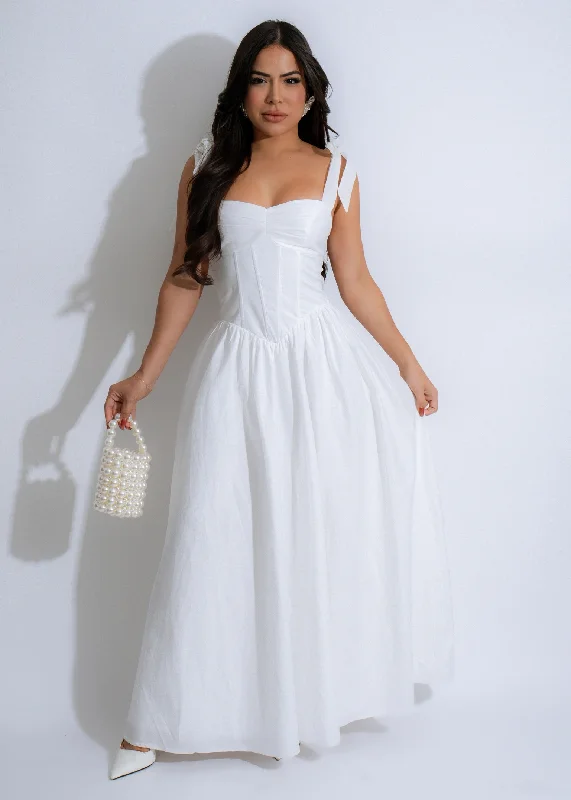 Radiant Romance Maxi Dress White Comfortable T-Shirt Maxi Dress