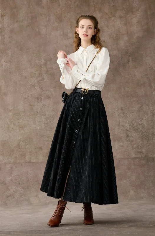 Santal 3 | Striped Wool Skirt in black velvet skirt sumptuous